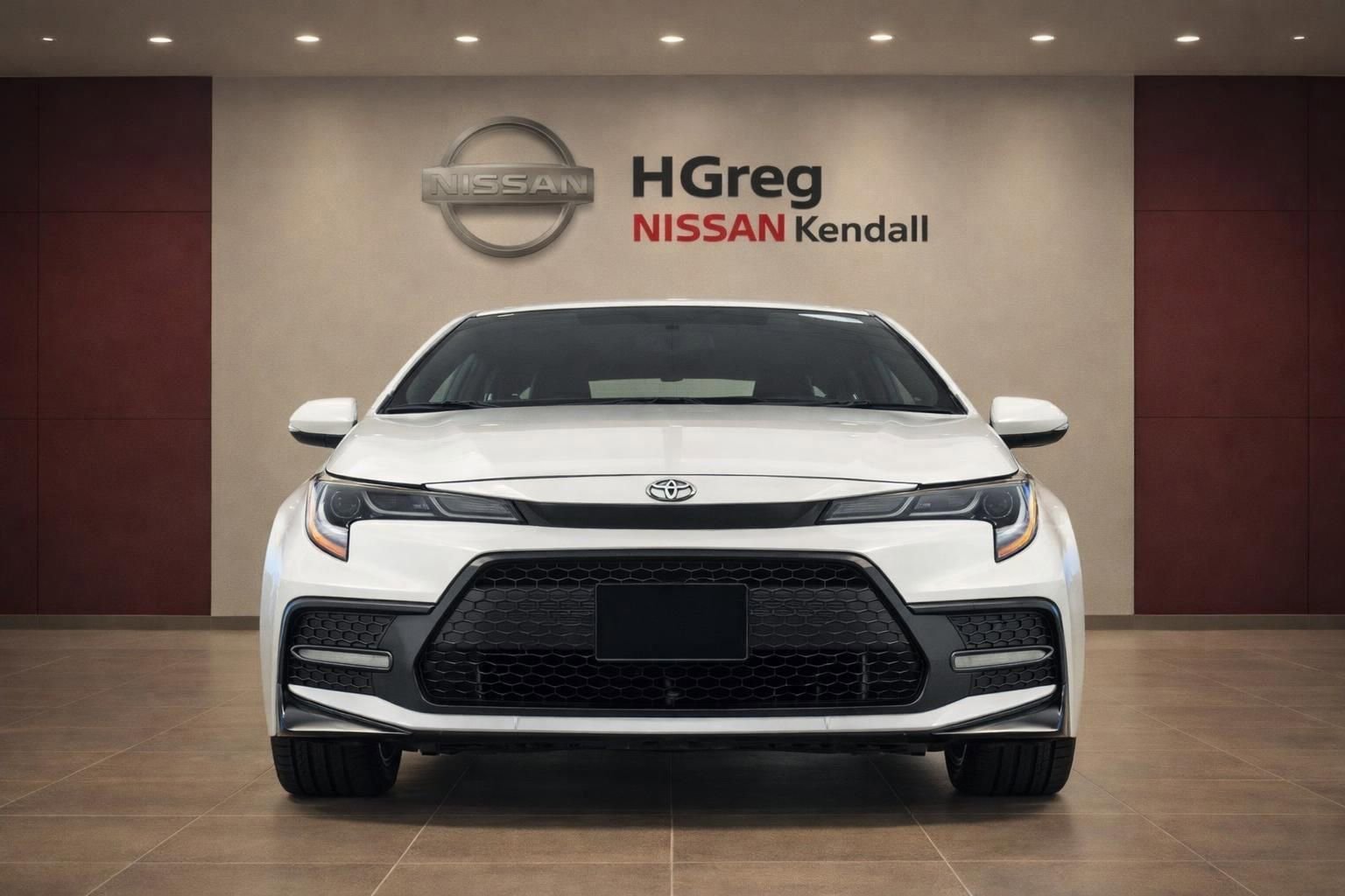 Used 2022 Toyota Corolla SE w/ Carpet Mat Package (TMS) FWD image 4