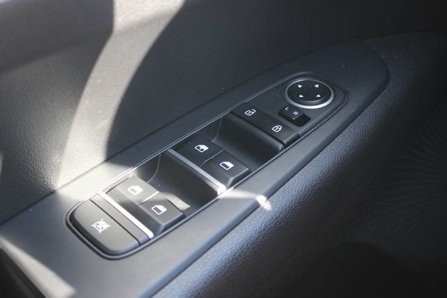 Used 2023 Kia Forte LXS FWD image 18