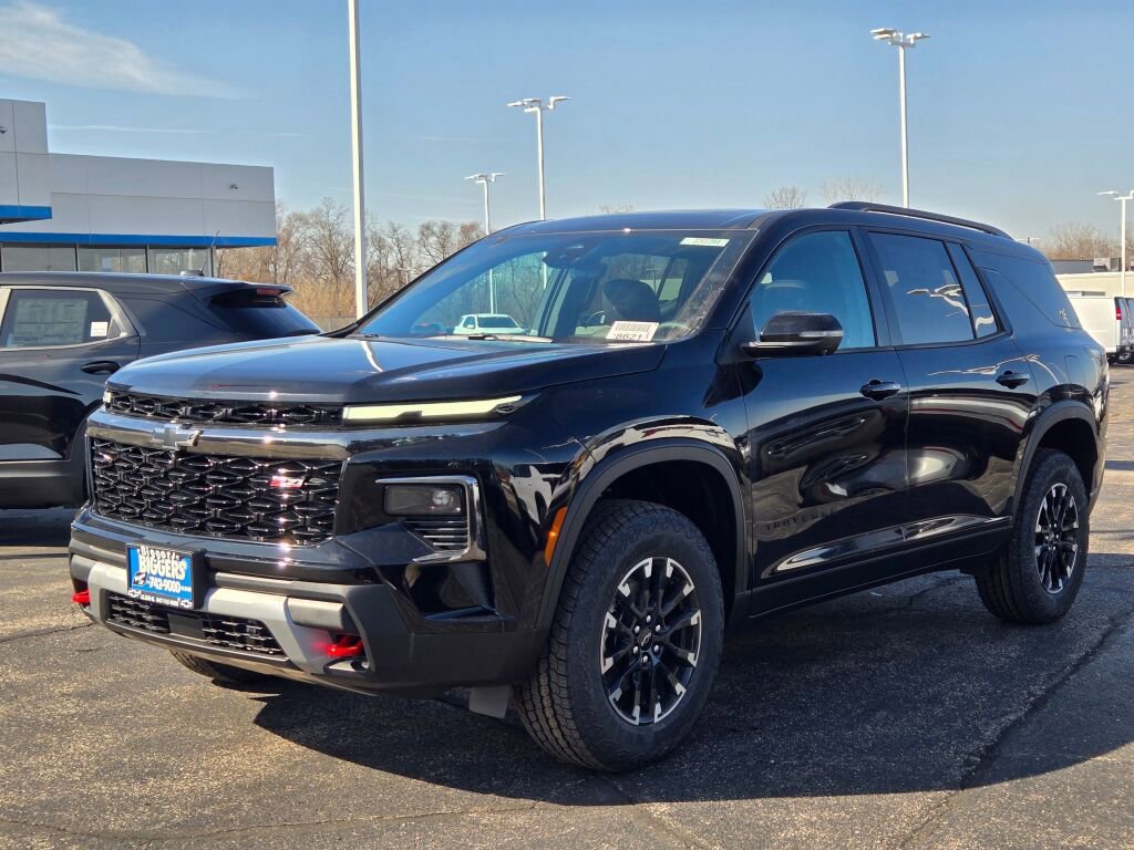 New 2026 Chevrolet Traverse Z71 w/ Driver Confidence Package image 3