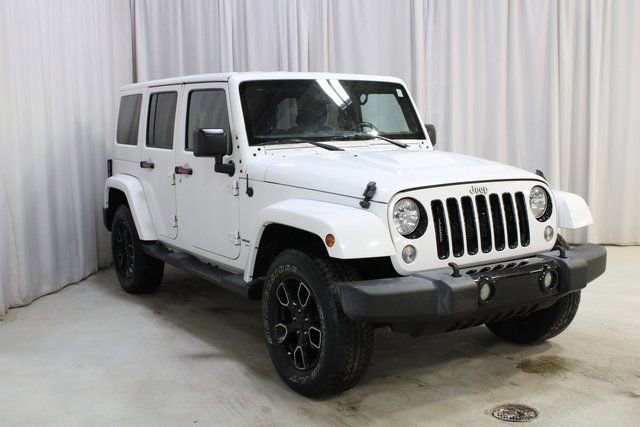 Used 2018 Jeep Wrangler Unlimited Sahara w/ Dual Top Group image 38