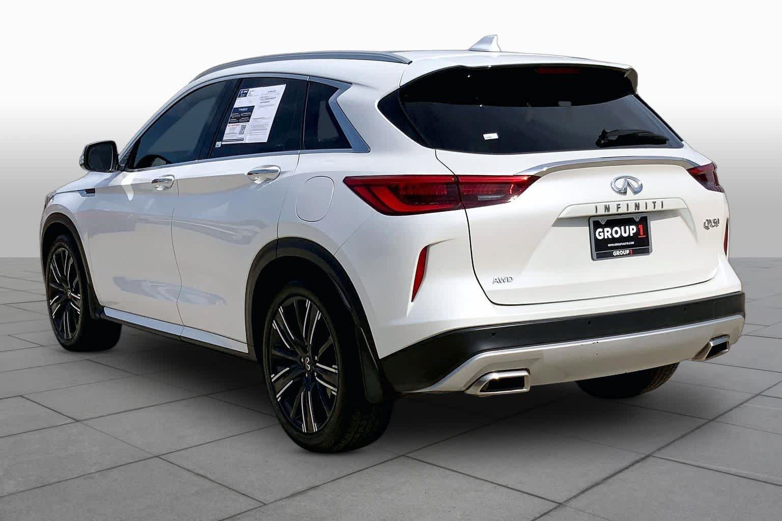 Used 2023 INFINITI QX50 Sensory AWD/4WD image 12