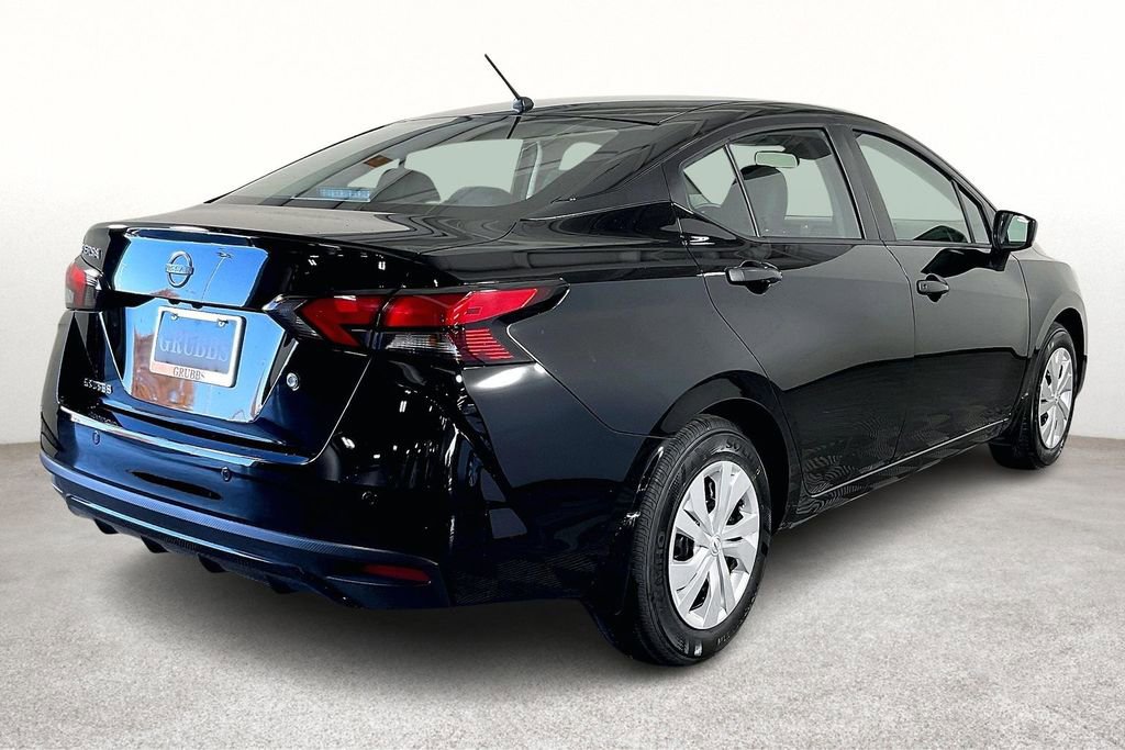 New 2025 Nissan Versa S w/ Trunk Package image 39