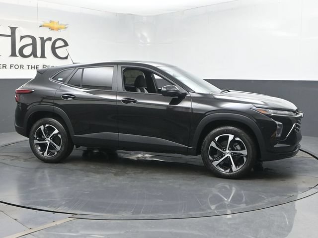 New 2026 Chevrolet Trax RS FWD image 27