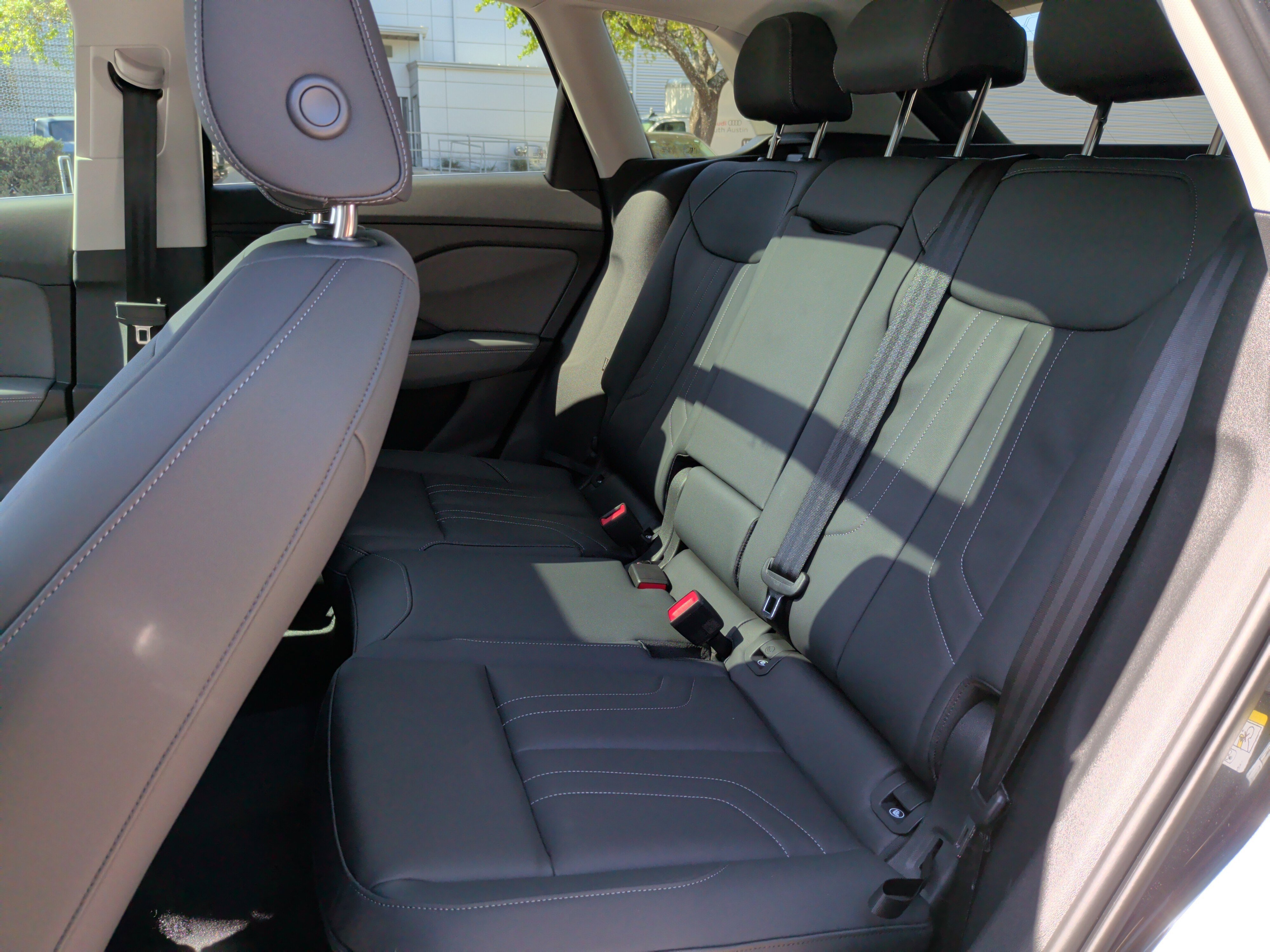 Used 2026 Audi Q3 quattro 2.0T image 33