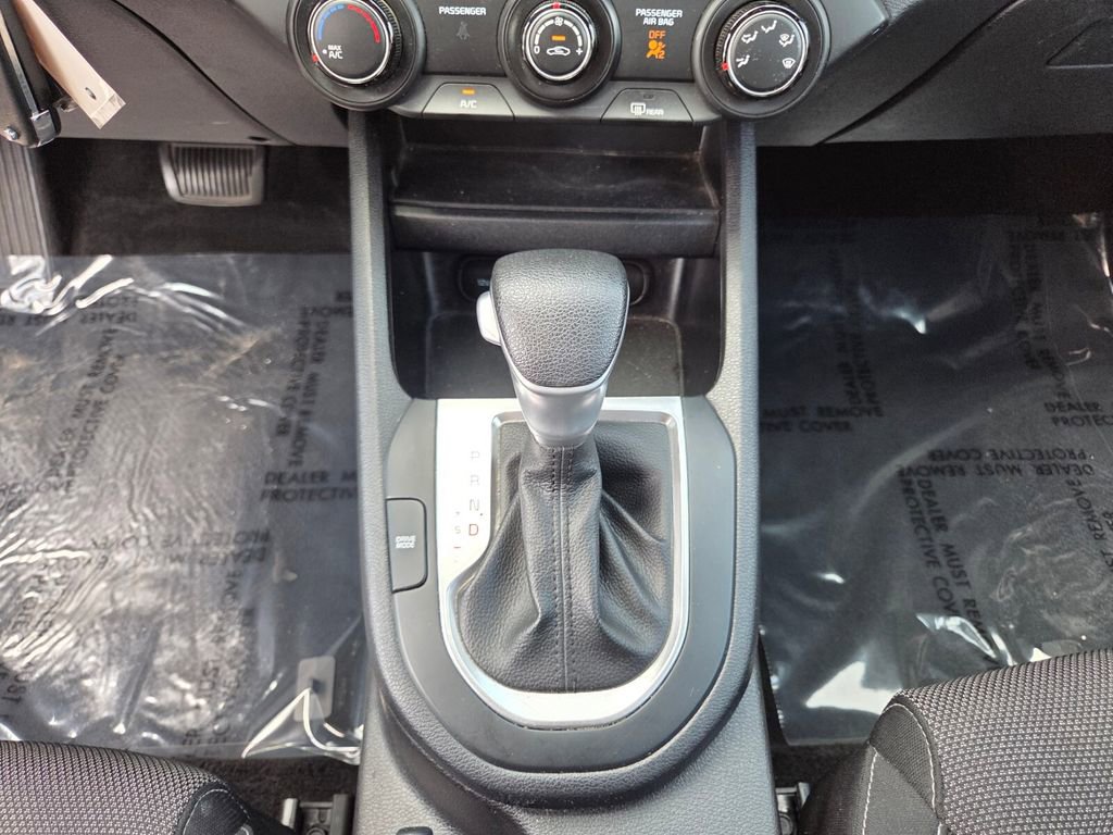 Used 2022 Kia Forte LXS w/ LXS Technology Package image 24