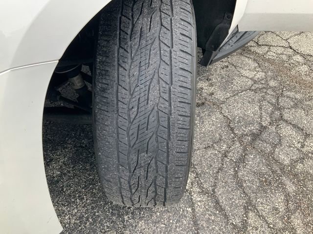 Used 2018 Chevrolet Suburban LT image 11