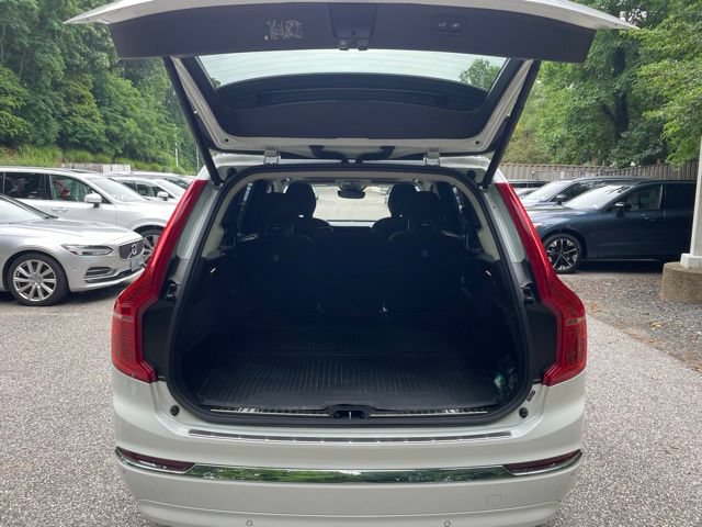 Certified 2025 Volvo XC90 T8 Plus w/ Protection Package Premier AWD/4WD image 18