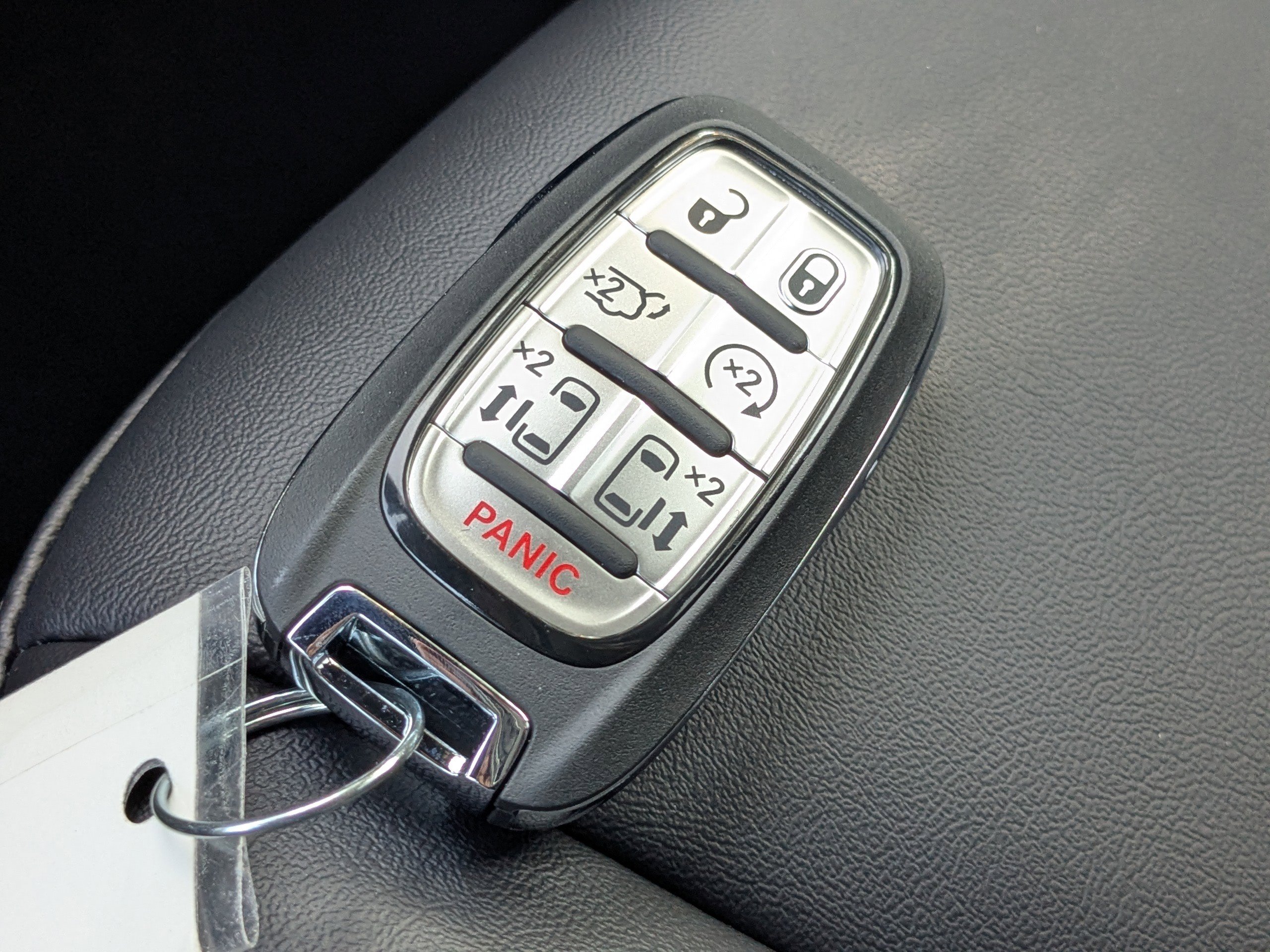 New 2026 Chrysler Pacifica Select image 27