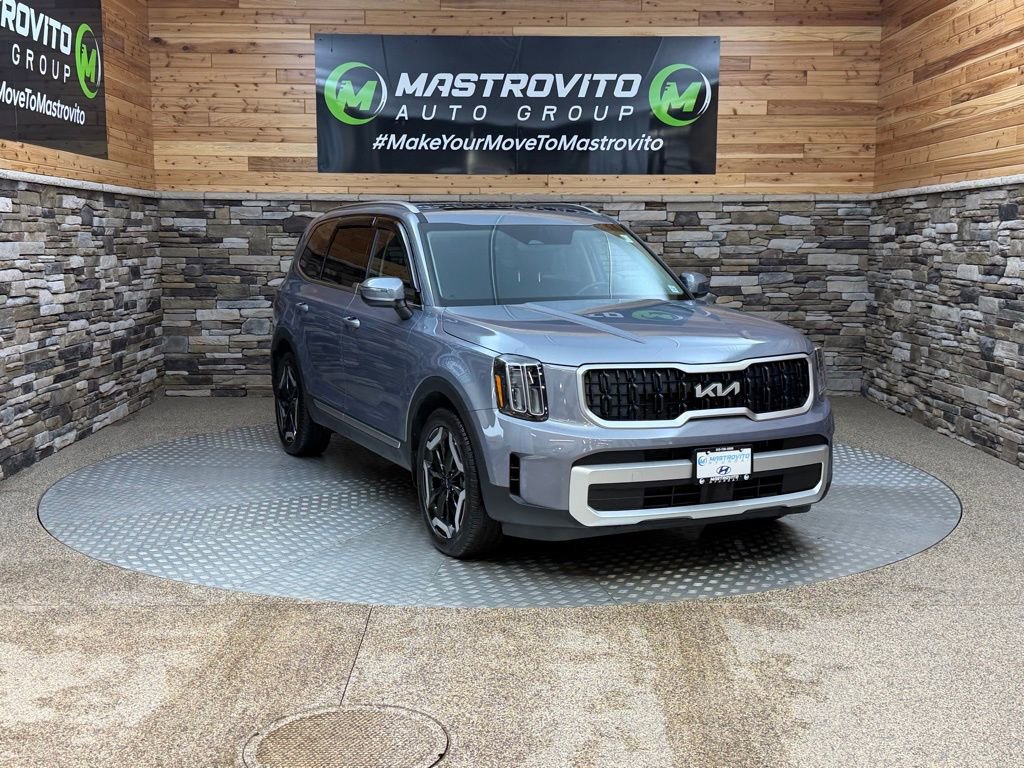 Used 2025 Kia Telluride EX video 2