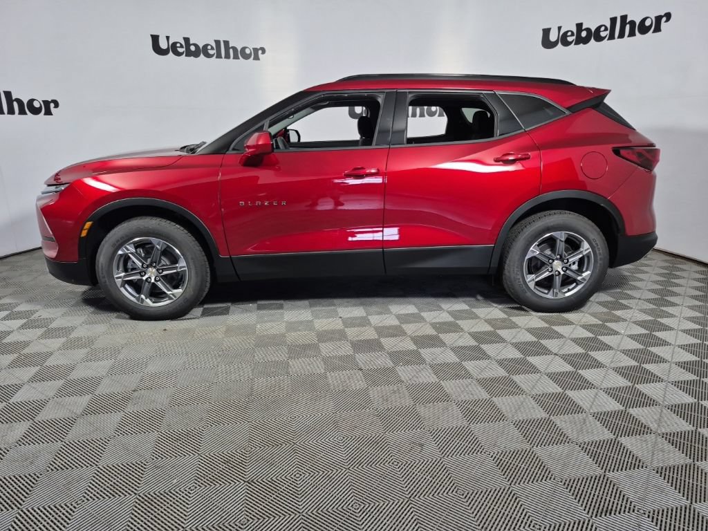 New 2026 Chevrolet Blazer LT w/ Convenience Package AWD/4WD image 3