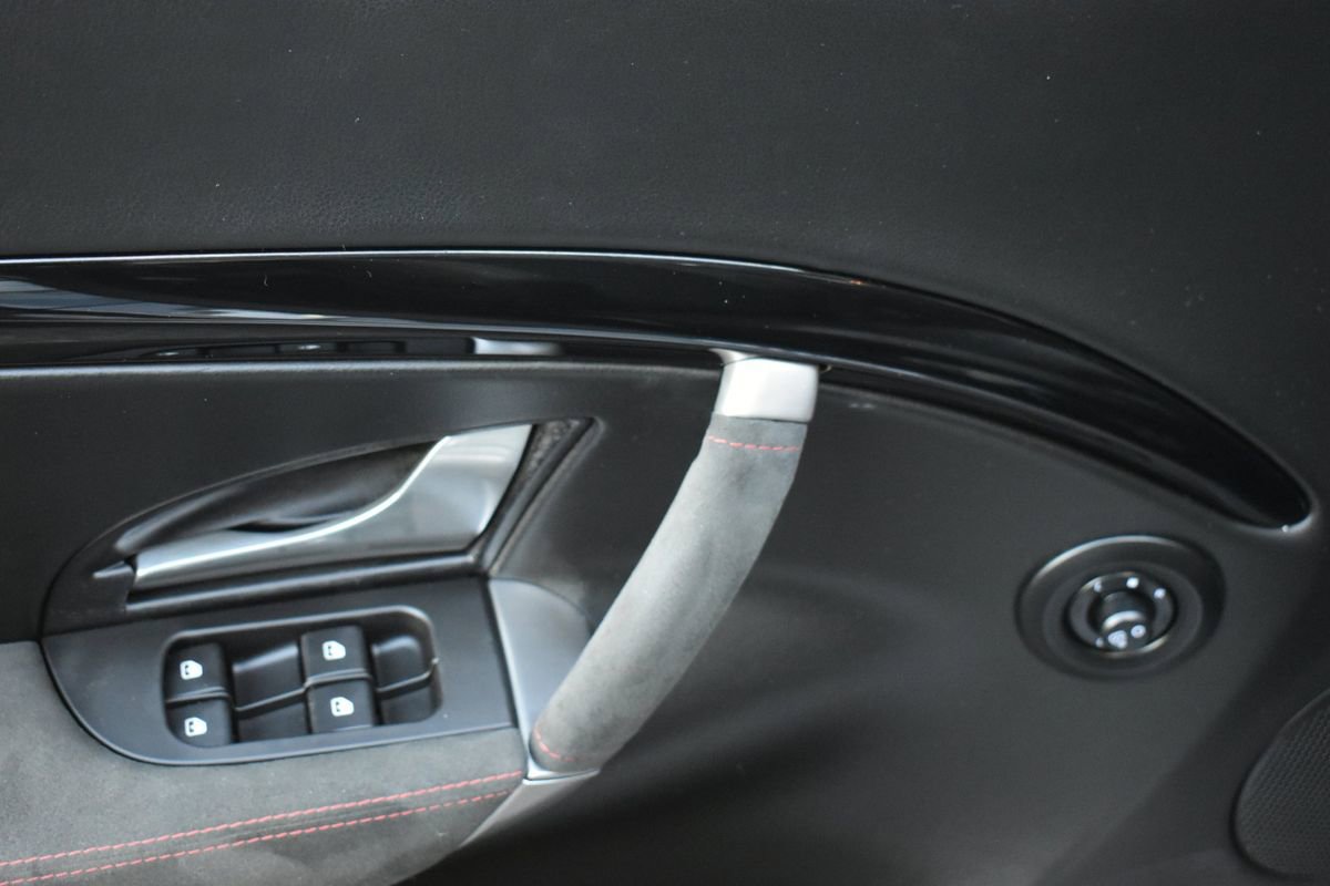 Used 2018 Maserati GranTurismo Sport image 49