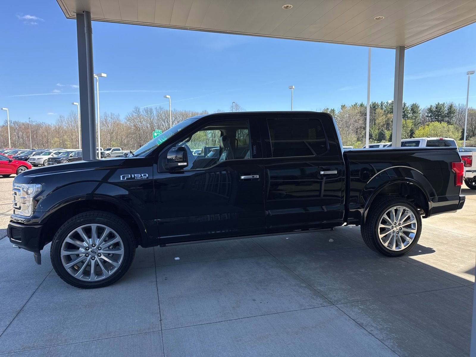 Certified 2020 Ford F150 Limited w/ Trailer Tow Package AWD/4WD image 4