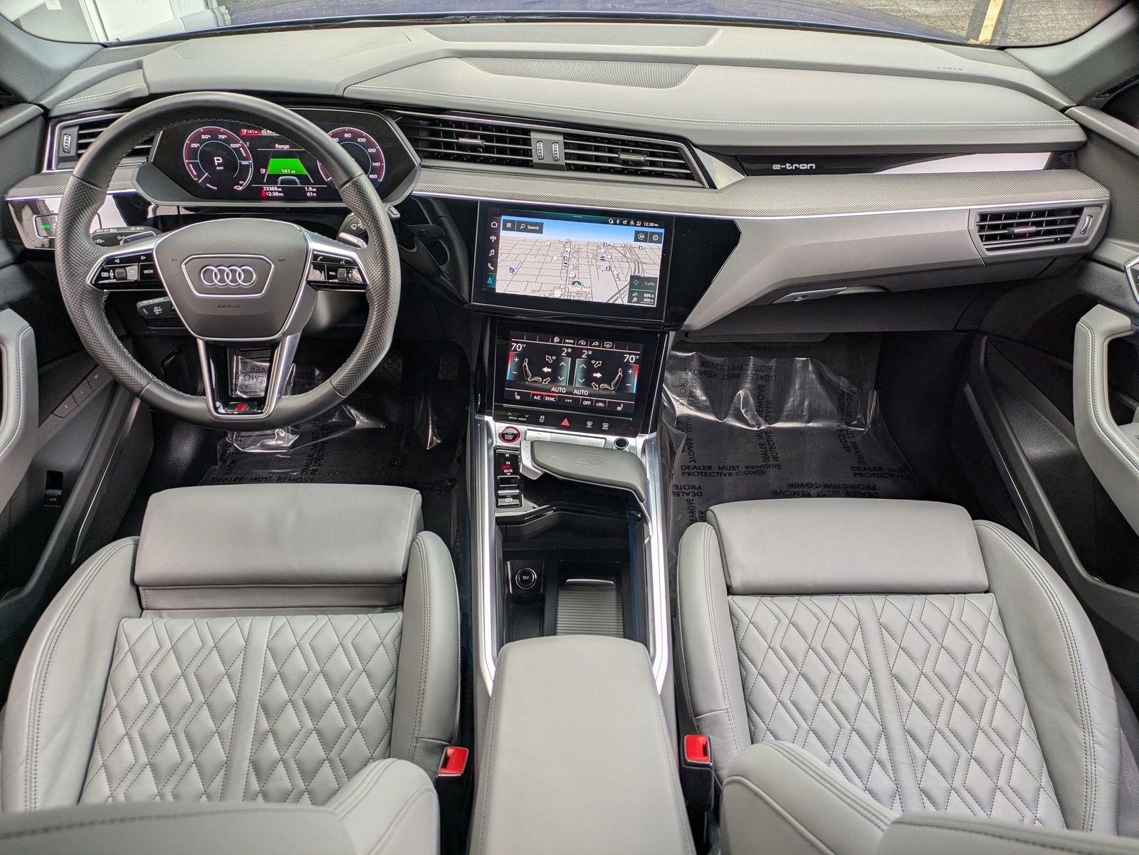 Used 2023 Audi e-tron S Premium Plus w/ Black Optic Package image 7