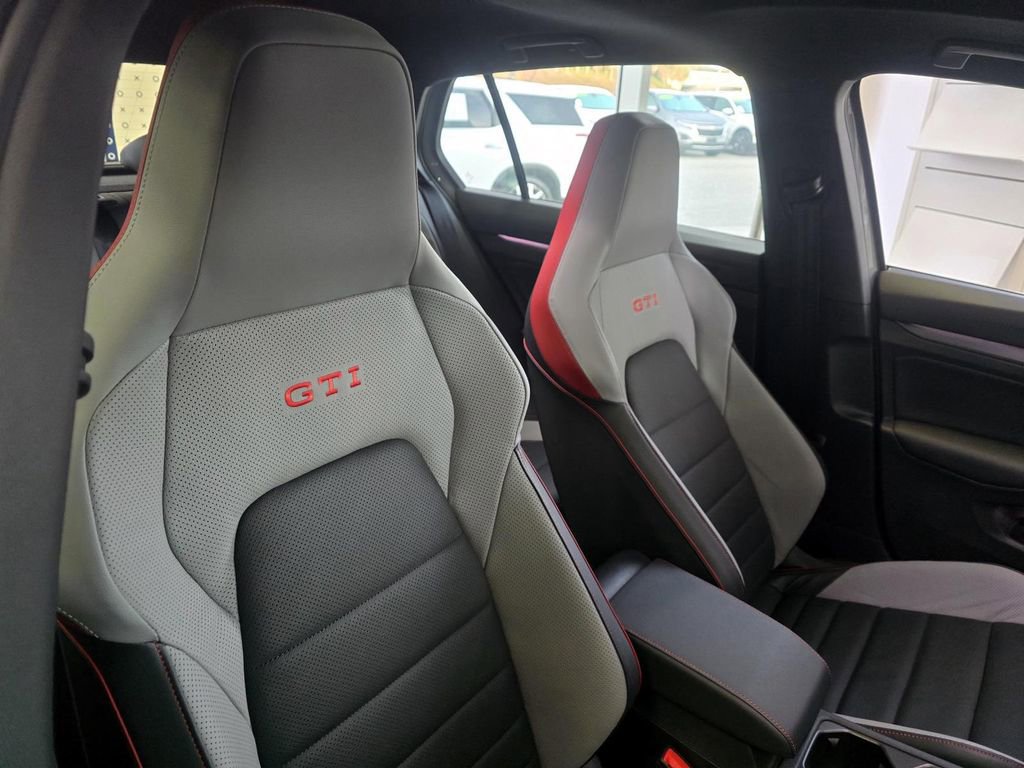 New 2026 Volkswagen GTI SE FWD image 29