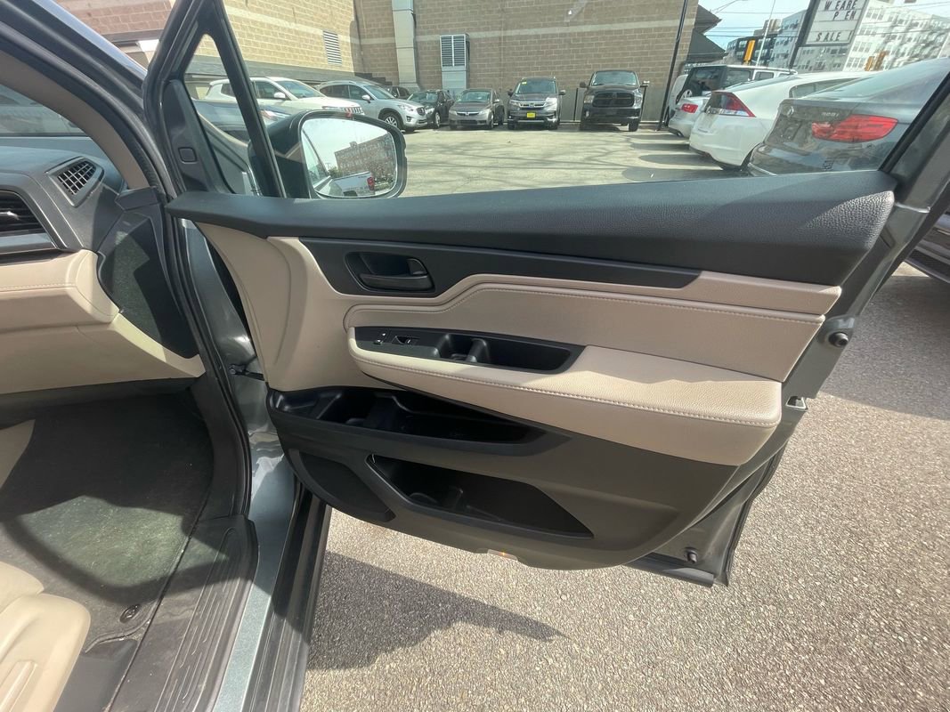 Used 2020 Honda Odyssey EX-L image 17