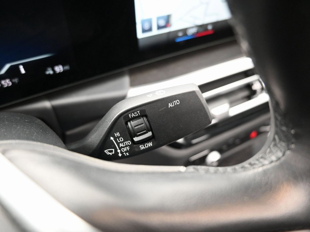 Used 2022 BMW i4 eDrive40 w/ Premium Package image 18