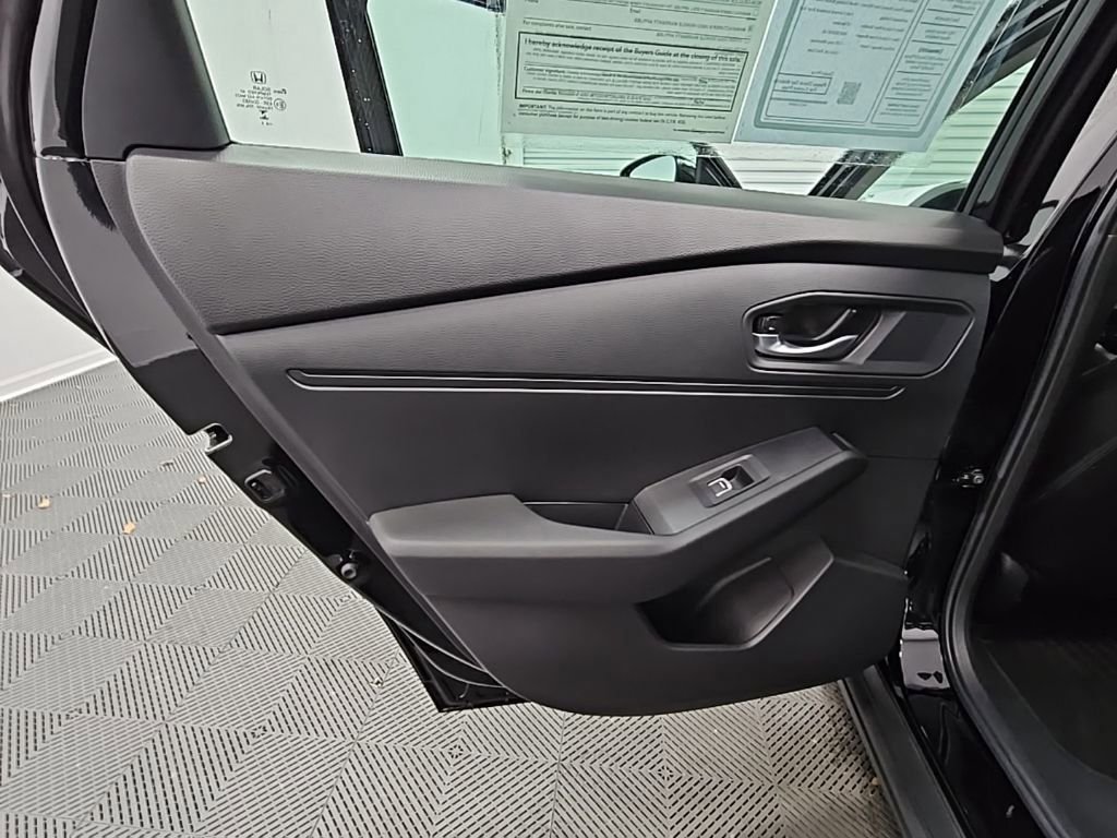 Used 2025 Honda Accord SE image 30