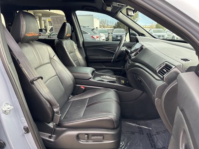 Certified 2025 Honda Passport TrailSport image 10