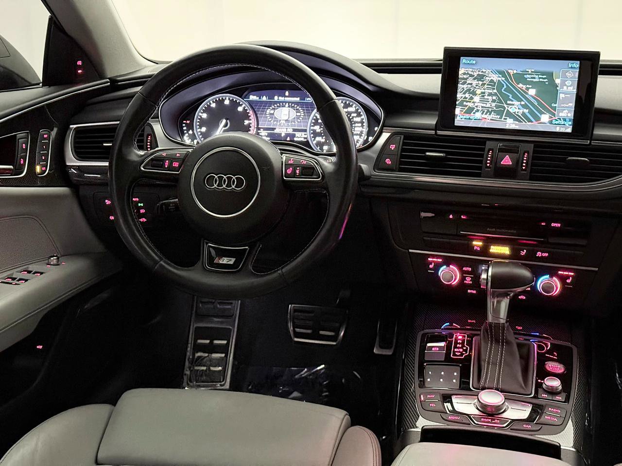 Used 2014 Audi S7 Prestige w/ Driver Assistance Package image 32