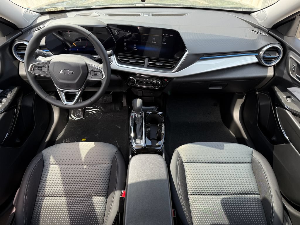 New 2026 Chevrolet Trax LT w/ Driver Confidence Package FWD image 11