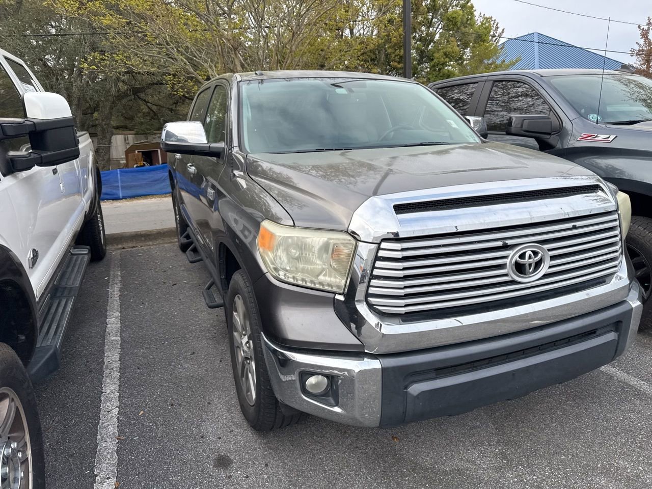 Used 2014 Toyota Tundra Limited image 8