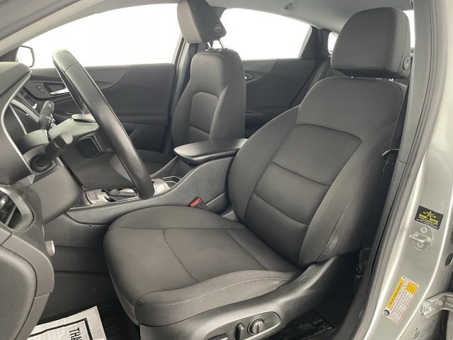 Used 2020 Chevrolet Malibu RS image 33