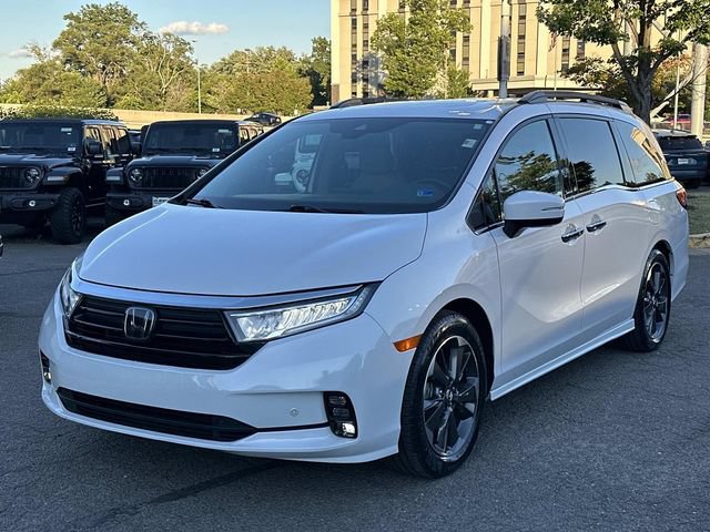 Used 2024 Honda Odyssey Elite image 6