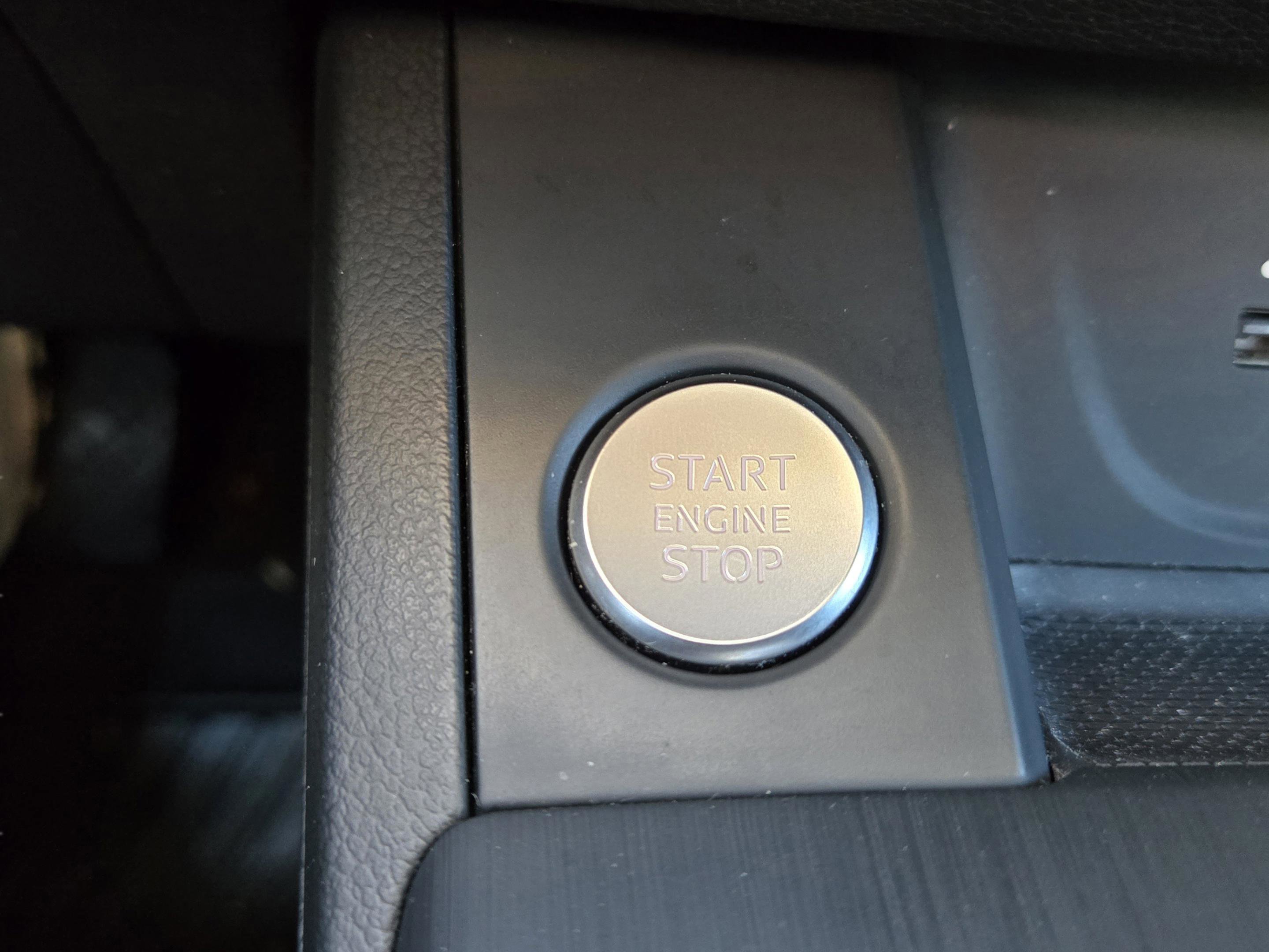 Used 2018 Audi A4 2.0T Premium Plus image 25