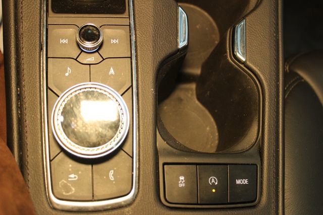 Used 2023 Cadillac XT4 Premium Luxury w/ Cold Weather Package image 29