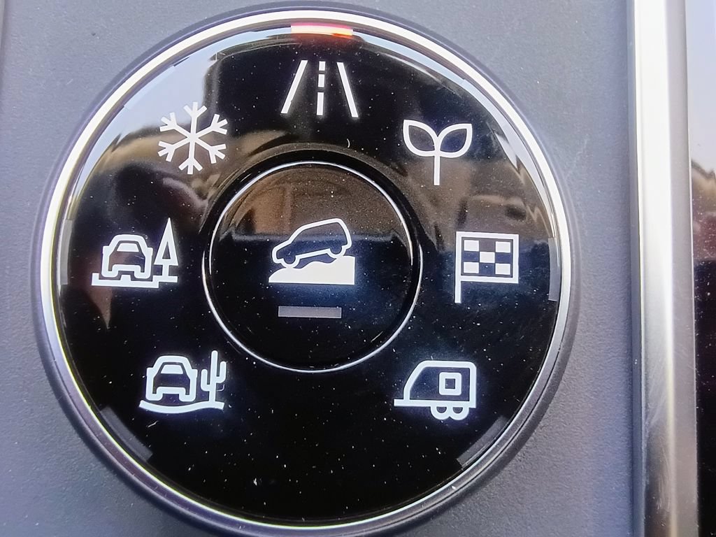 New 2026 Nissan Pathfinder SV AWD/4WD image 21
