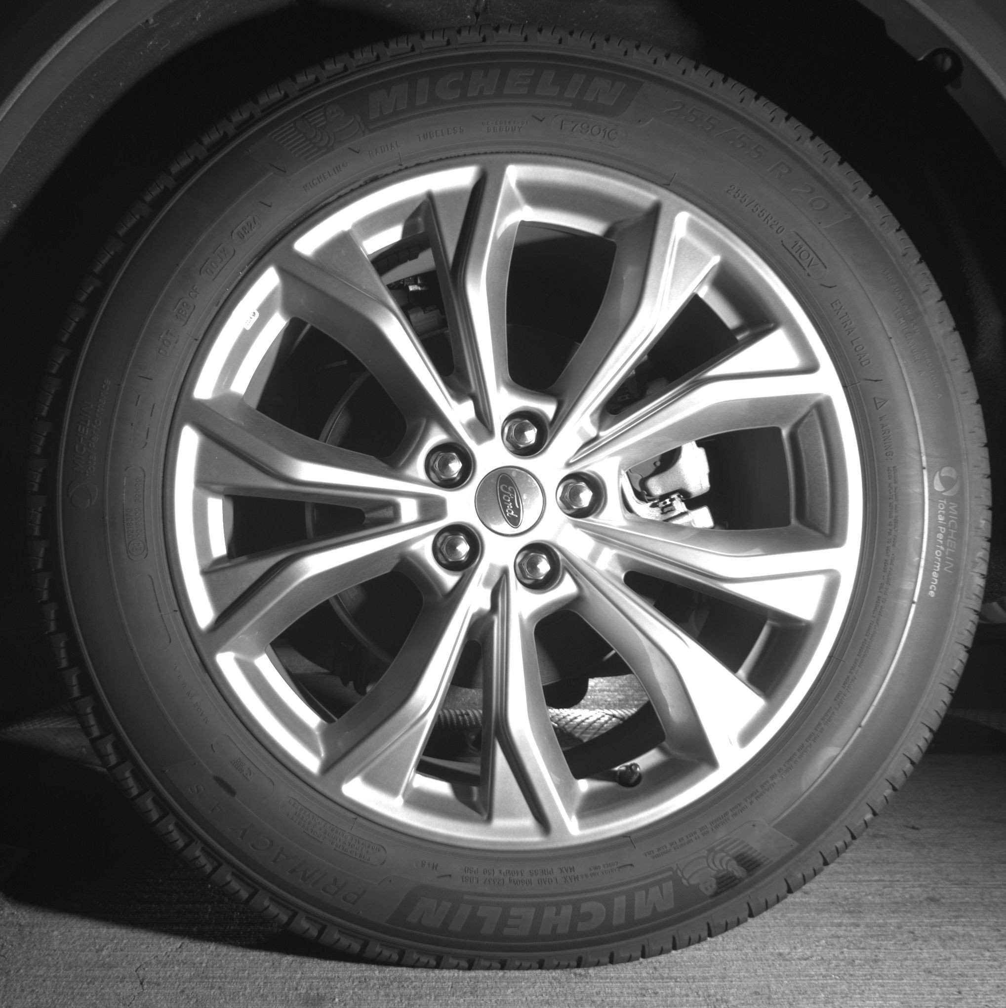 Used 2024 Ford Explorer Limited image 14