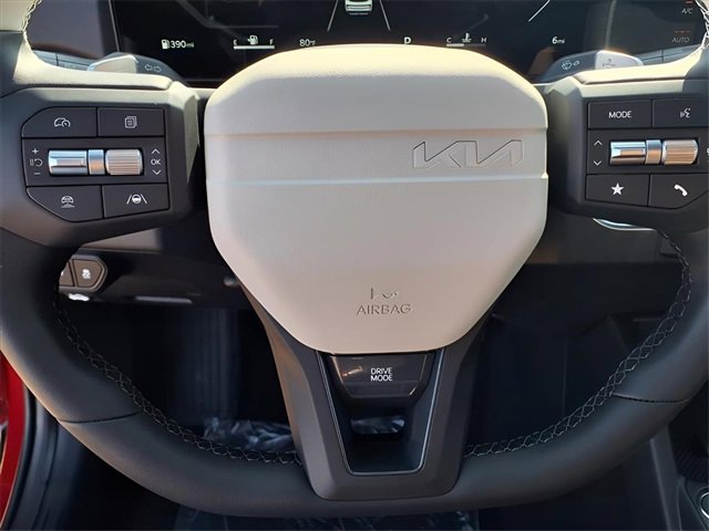 New 2025 Kia K4 GT-Line image 14
