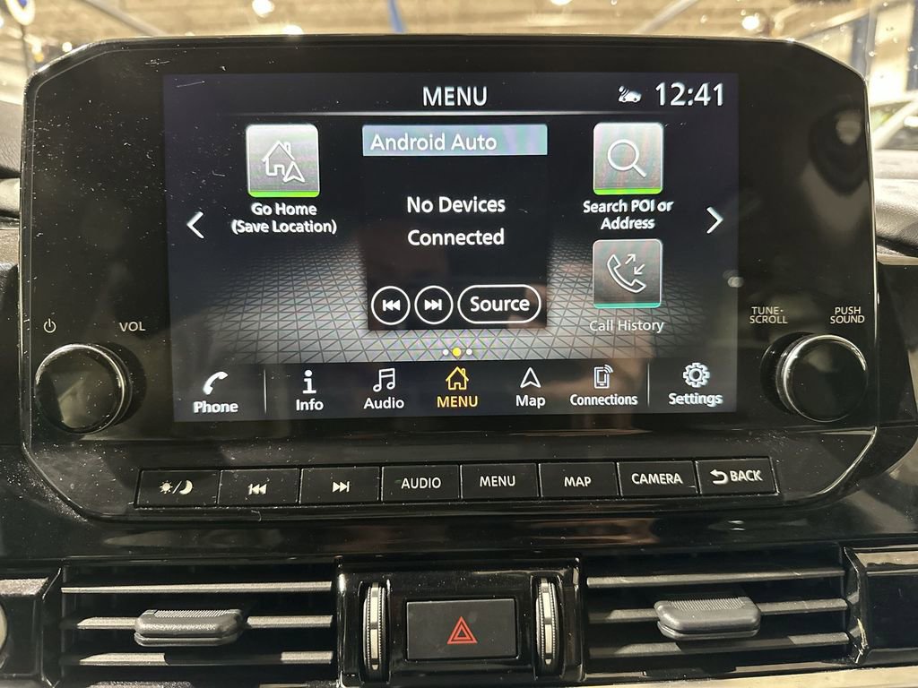 Used 2024 Nissan Pathfinder Platinum image 12