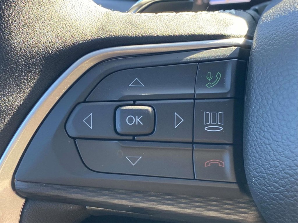 New 2025 Jeep Grand Cherokee L Altitude image 50