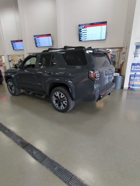 Used 2026 Toyota 4Runner TRD Sport Premium image 7