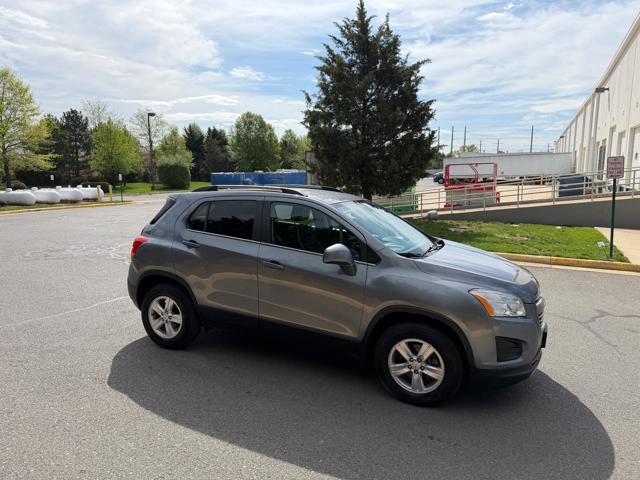 Used 2015 Chevrolet Trax LT w/ LT Plus Package AWD/4WD image 7