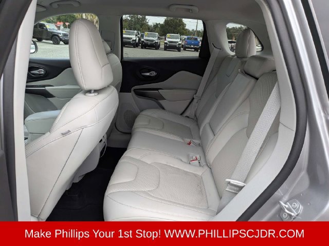 Certified 2019 Jeep Cherokee Limited FWD image 13