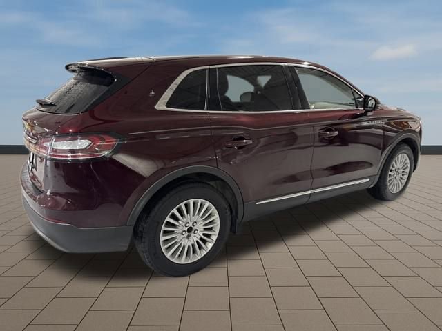 Used 2020 Lincoln Nautilus FWD image 6