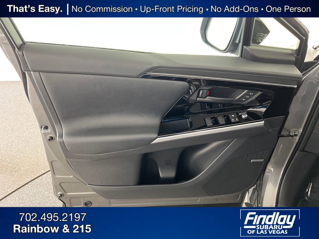 Used 2024 Subaru Solterra Touring w/ Touring Package image 13