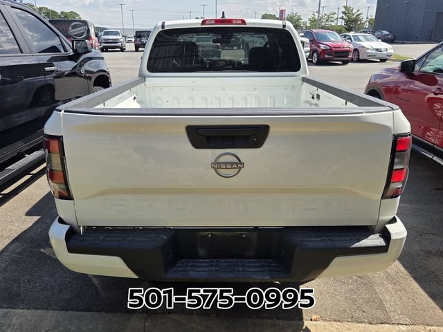 Used 2023 Nissan Frontier SV RWD image 3