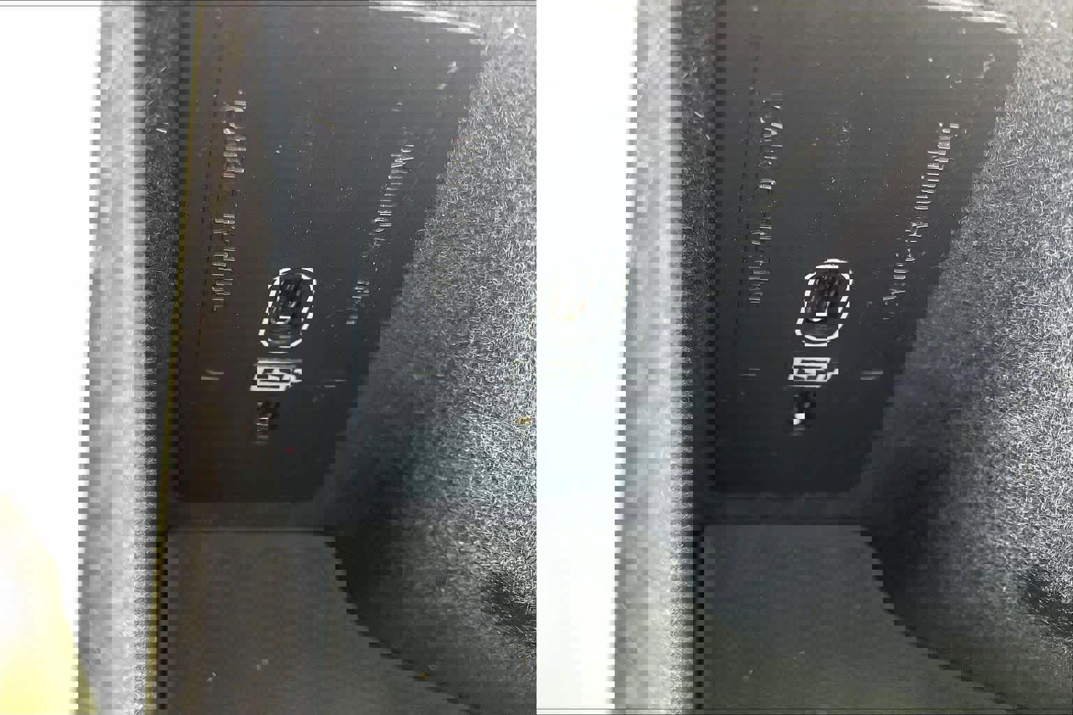 Used 2023 Volvo XC90 T8 Plus w/ Protection Package Premier image 37