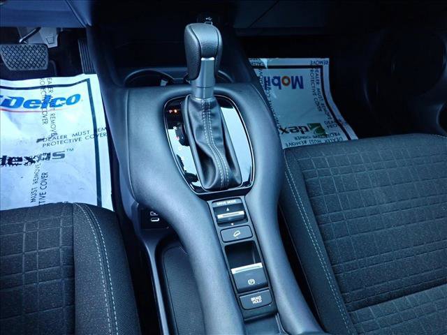 Used 2025 Honda HR-V LX image 18