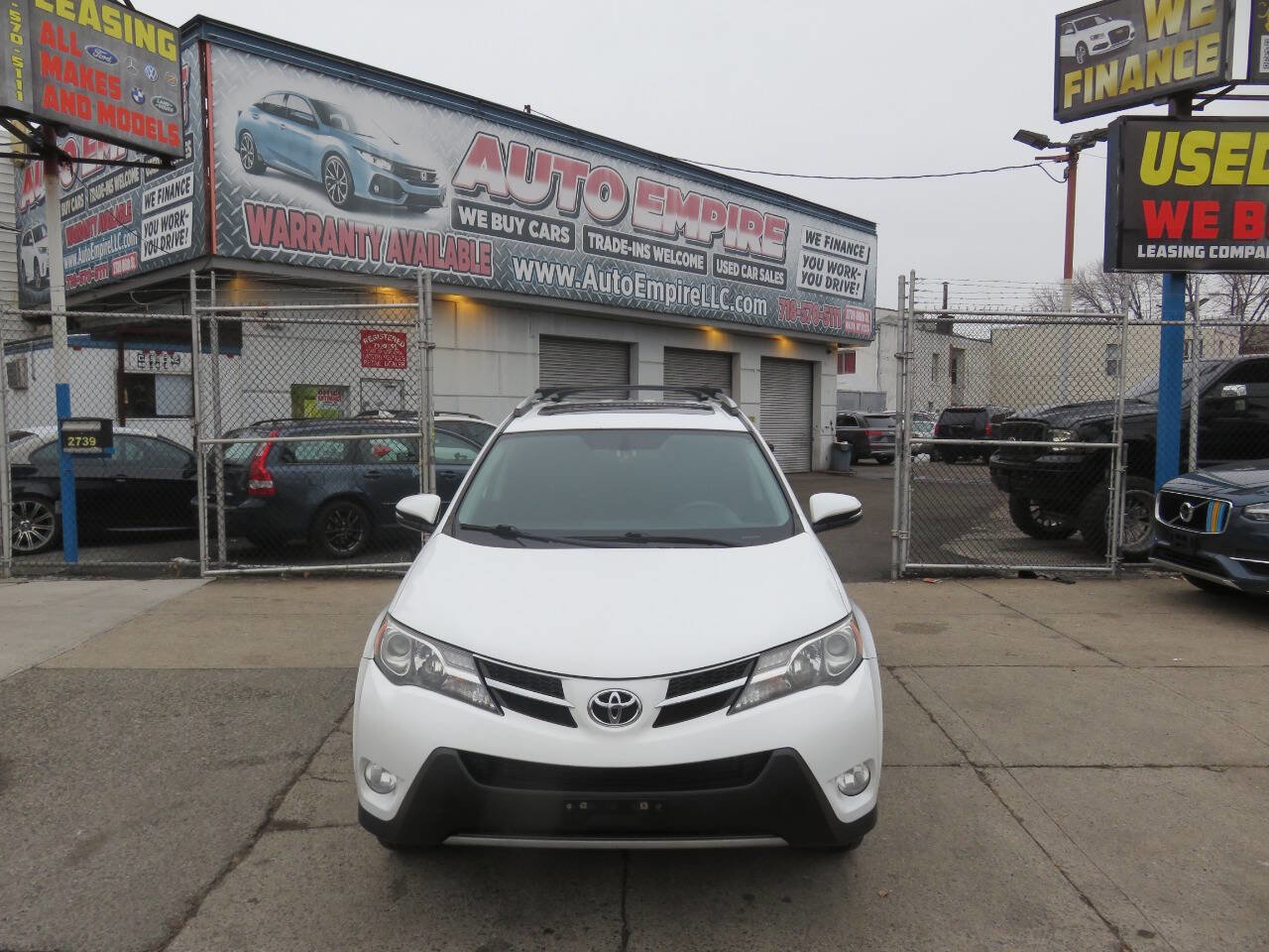 Used 2014 Toyota RAV4 XLE image 6