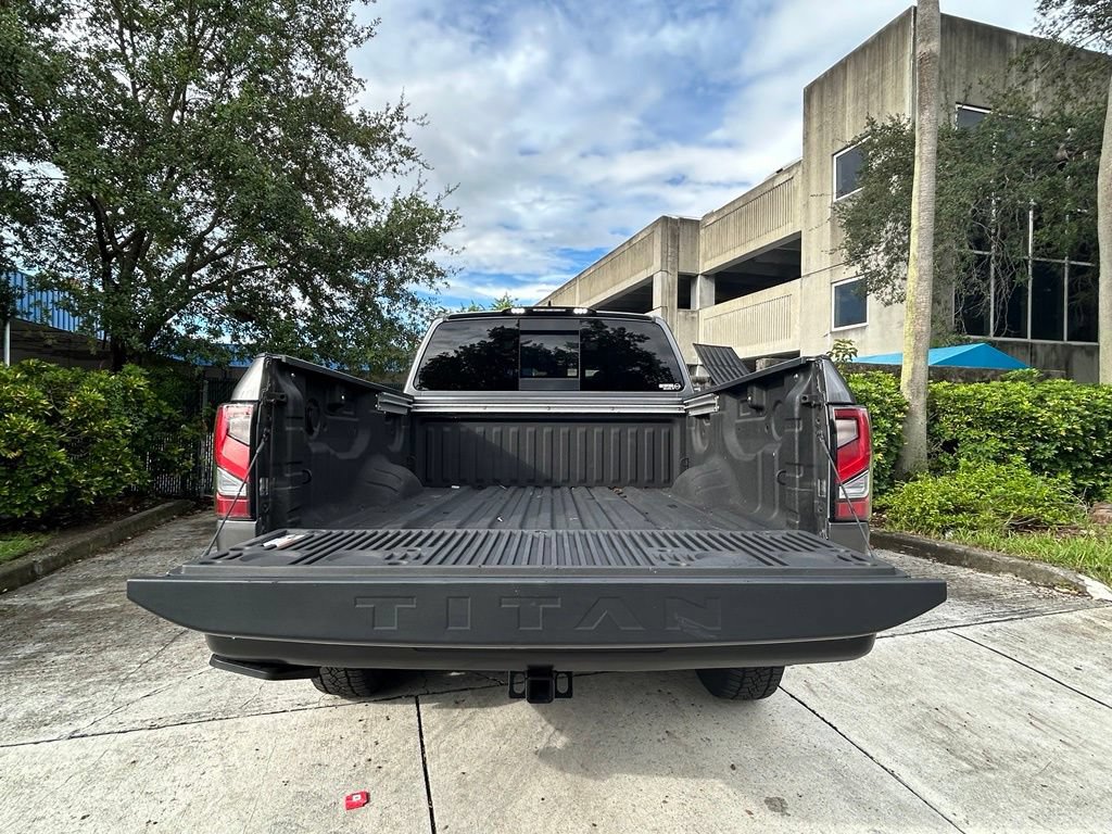 Used 2024 Nissan Titan PRO-4X w/ Pro-4x Convenience Package AWD/4WD image 35
