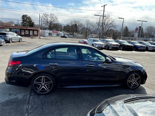 Used 2024 Mercedes-Benz C 300 4MATIC Sedan image 4