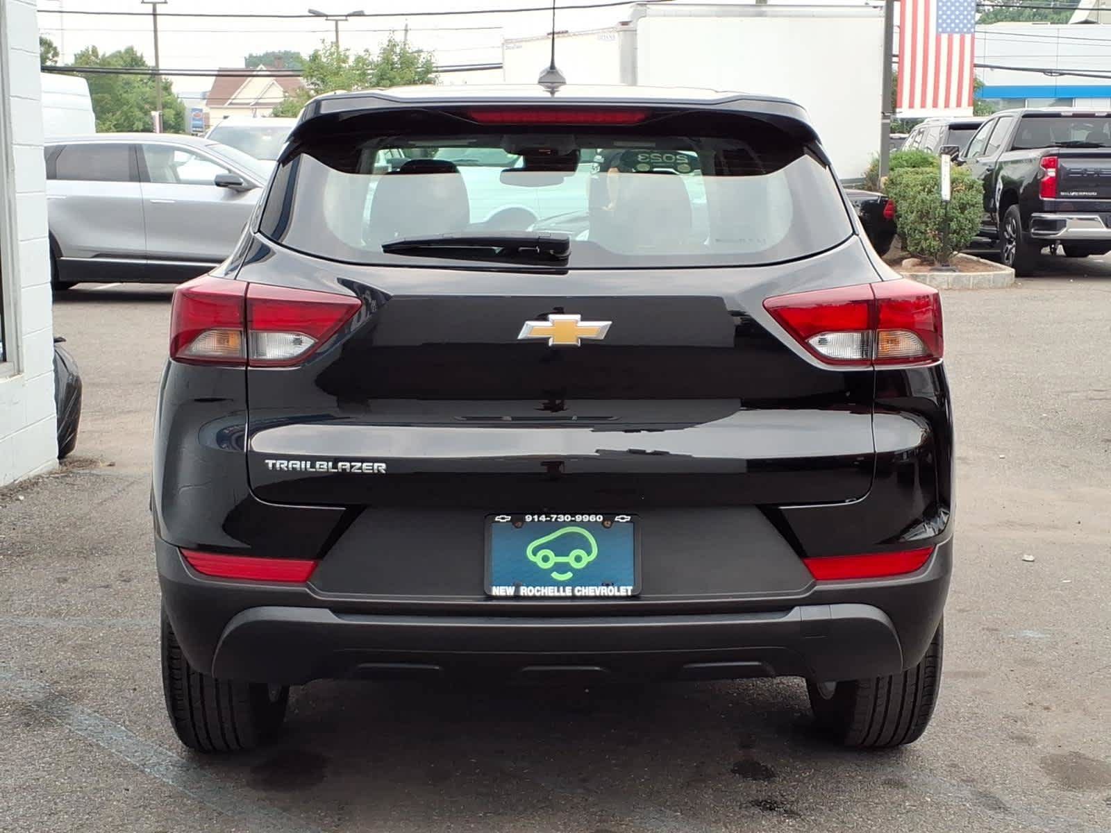 Certified 2023 Chevrolet TrailBlazer LS FWD image 5