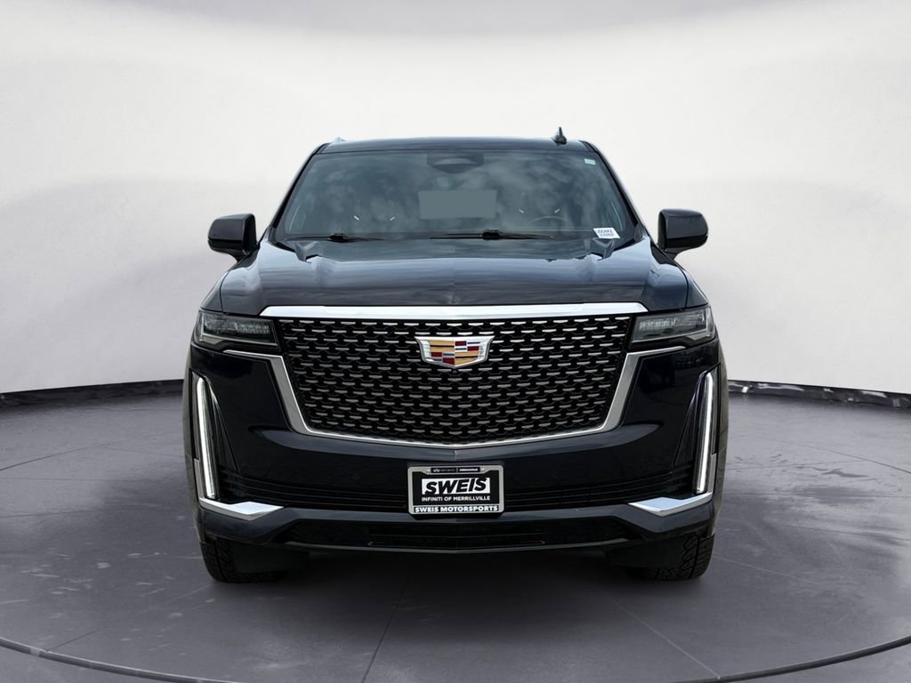 Used 2021 Cadillac Escalade ESV Premium Luxury w/ Driver Assist Tech Package AWD/4WD image 2