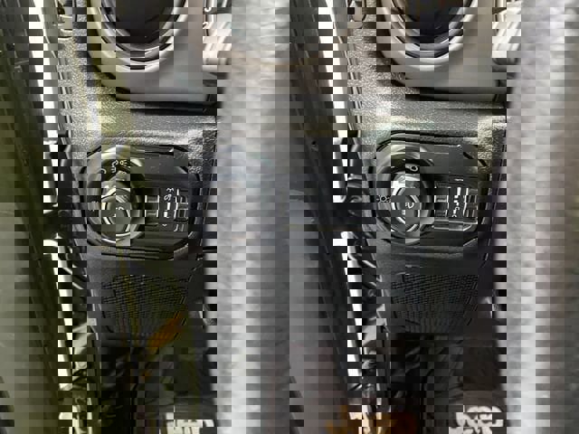 Used 2020 Jeep Wrangler Sport image 33