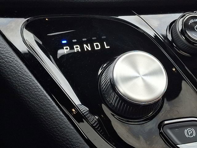 Used 2024 Chrysler Pacifica Pinnacle image 17