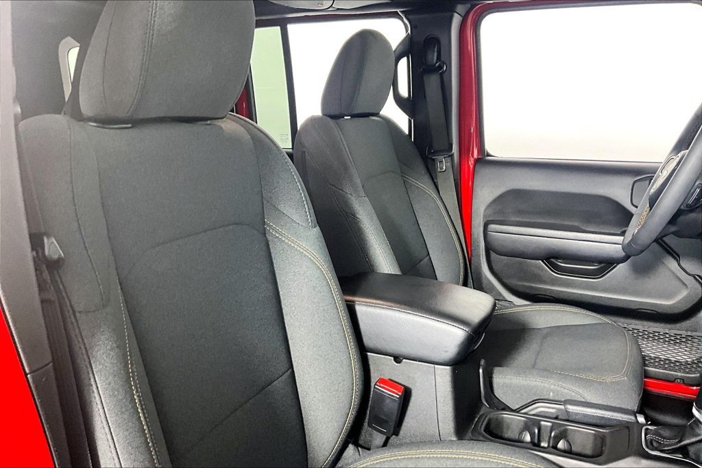Used 2024 Jeep Wrangler Unlimited Sport AWD/4WD image 7